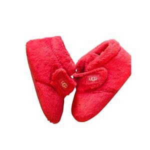 UGG baby Booties red fur plush infant size 4/5 slip on